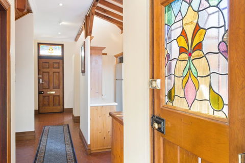 100 On South Callan Apartments - Accommodation Bookings 5