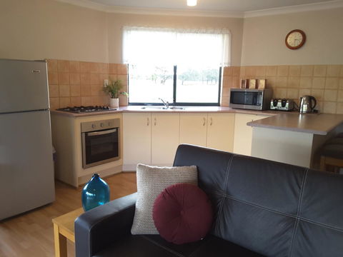 Cosy Corner Chalets - Accommodation Bookings 8