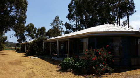 Cosy Corner Chalets - Accommodation Bookings 12