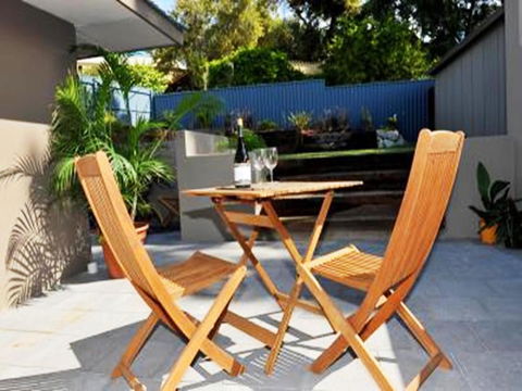Waikiki Beach Bed And Breakfast - Accommodation Bookings 12