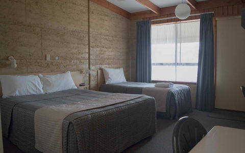 Hopetoun Motel & Chalet Village - Accommodation Bookings 1