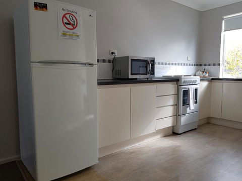 Arlington Apartments - Accommodation Bookings 1