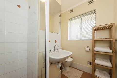 Rosalie 35 - Accommodation Bookings 17