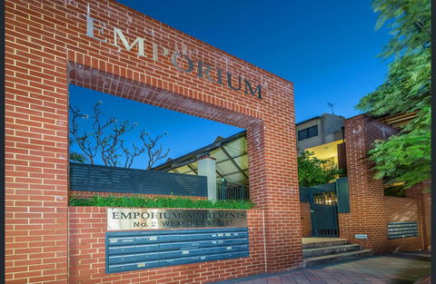 Subiaco Emporium Apartment - Accommodation Bookings 5