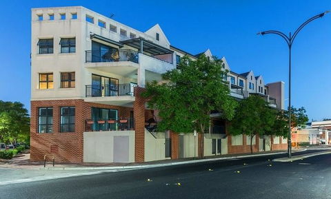 Subiaco Emporium Apartment - Accommodation Bookings 3