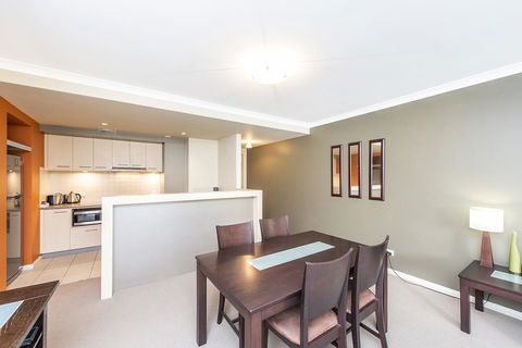 Subiaco Emporium Apartment - Accommodation Bookings 11