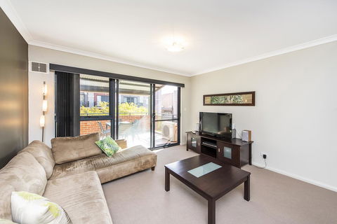 Subiaco Emporium Apartment - Accommodation Bookings 15