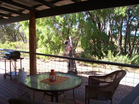 SilverSprings Spa Retreat Pet Friendly Cottages And Glampings - Accommodation Bookings 10