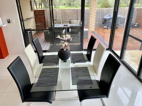 The CÃ©ad MÃ­le FÃ¡ilte Busselton - Accommodation Bookings 13