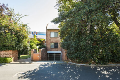 Forrest St - Accommodation Bookings 19