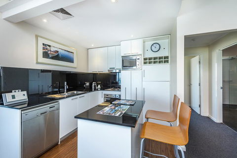 A 406 FANTASTIC OCEAN BEACH And MARINA VIEW APT - MANDURAH - Accommodation Bookings 19