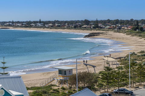 A 406 FANTASTIC OCEAN BEACH And MARINA VIEW APT - MANDURAH - Accommodation Bookings 5