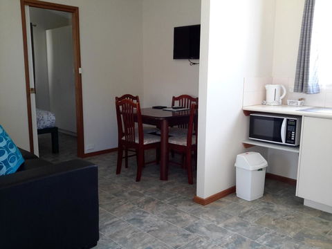 Leander Reef Holiday Park - Accommodation Bookings 13