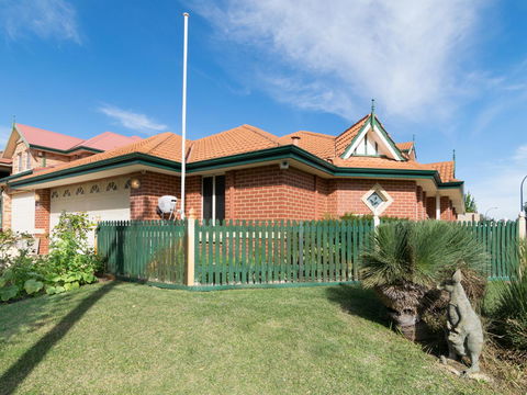 Ascot On Swan Bed & Breakfast - Accommodation Bookings 11