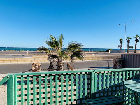 Shark Bay Cottages - Accommodation Bookings 14