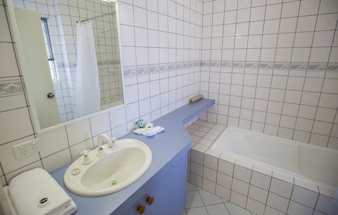 Esplanade Hotel Busselton - Accommodation Bookings 16