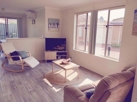 Sea-Esta - Accommodation Bookings 6