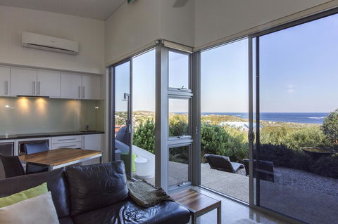 Aquatic Visions - Accommodation Bookings 13