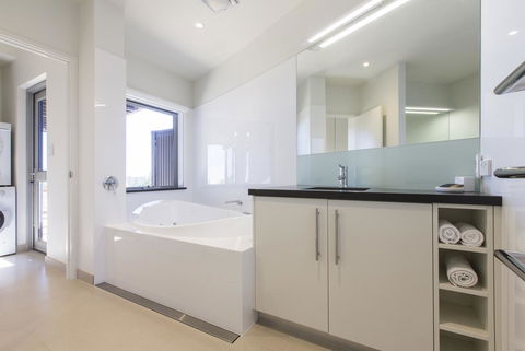 Aquatic Visions - Accommodation Bookings 19
