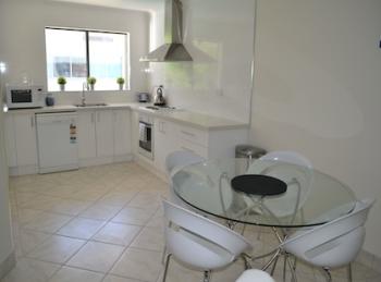 Forrest Street - Accommodation Bookings 3
