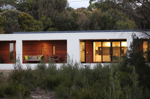 Tamar Solar Home - Accommodation Bookings 12