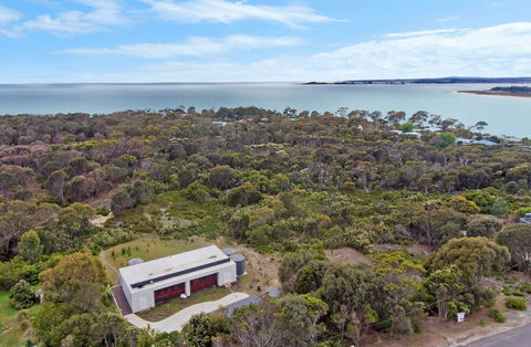 Tamar Solar Home - Accommodation Bookings 27
