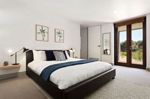 Tamar Solar Home - Accommodation Bookings 24