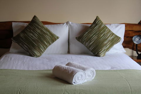 Tullah Lakeside Lodge - Accommodation Bookings 18