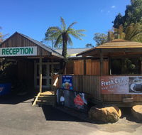 Tullah Lakeside Lodge