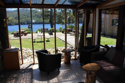 Tullah Lakeside Lodge - Accommodation Bookings 28