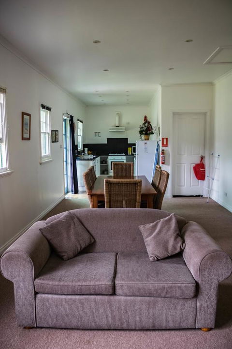 Giants Table And Cottages - Accommodation Bookings 5