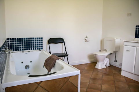 Giants Table And Cottages - Accommodation Bookings 8