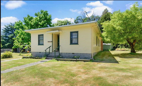 Giants Table And Cottages - Accommodation Bookings 2