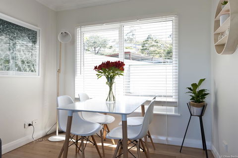 On The Beach Waterfront Apartment - Accommodation Bookings 4