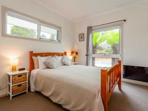 Erriba House - Accommodation Bookings 11