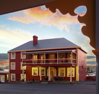 Stanley Hotel  Apartments