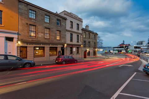 Customs House Hotel - Accommodation Bookings 10