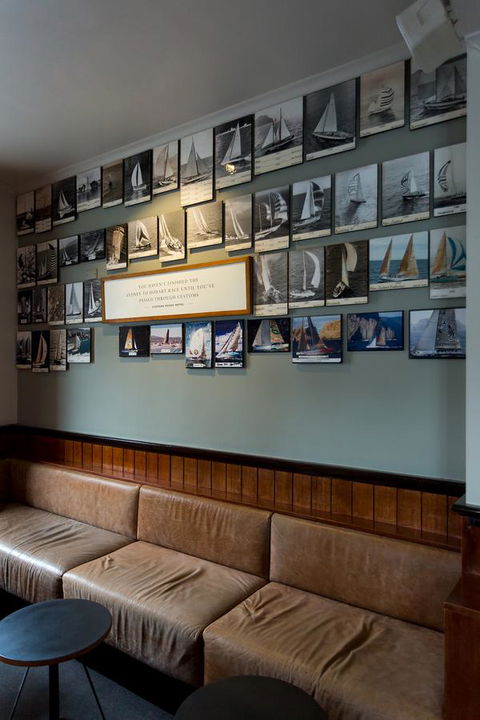 Customs House Hotel - Accommodation Bookings 21
