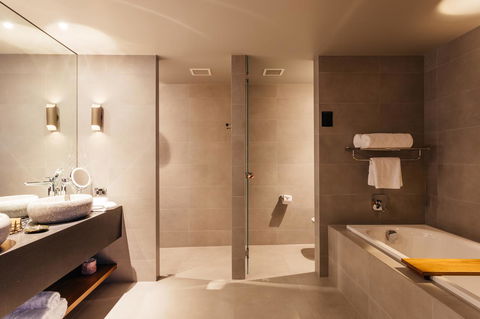 MACq 01 Hotel - Accommodation Bookings 27