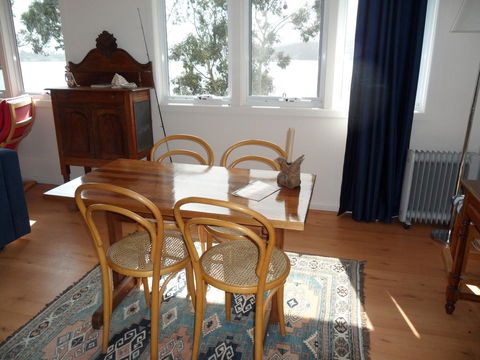 Anchorage Waterfront Retreat - Accommodation Bookings 7
