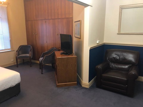The Macquarie Hobart - Accommodation Bookings 3