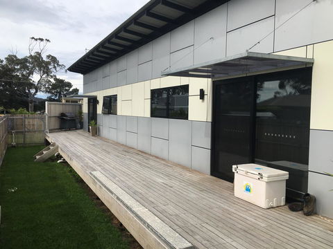 Georges Bay Apartments - Accommodation Bookings 14