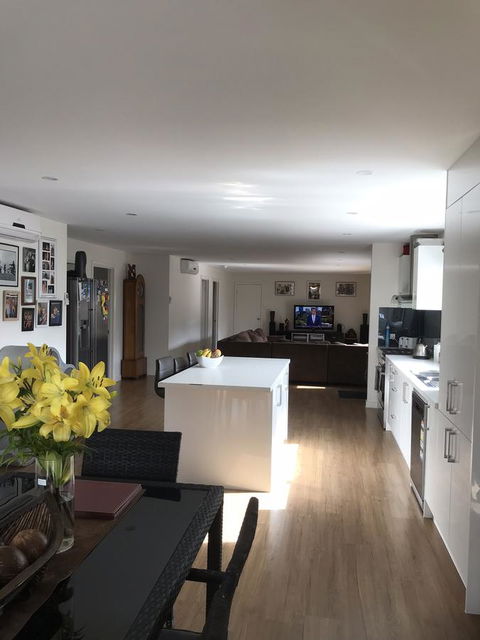 Georges Bay Apartments - Accommodation Bookings 6