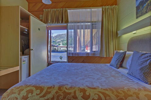 Gold Rush Inn - Accommodation Bookings 11