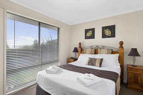 Mirramar House - Accommodation Bookings 13