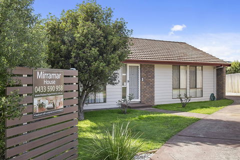 Mirramar House - Accommodation Bookings 0
