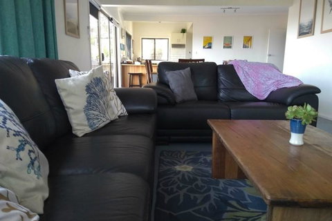 The Sandy Sister - Accommodation Bookings 16