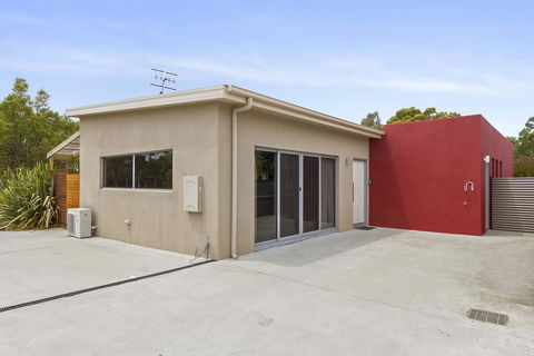 170 Hazards View Drive - Unit 2 - Accommodation Bookings 0