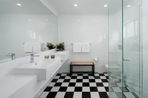 Rydges Hobart - Accommodation Bookings 13