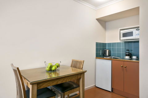 Hobart Waterfront Apartments - Accommodation Bookings 11